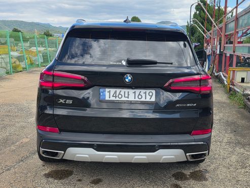 BMW X5 xDrive 30d xLine — пробег 202 735 км — фото 2 из 5
