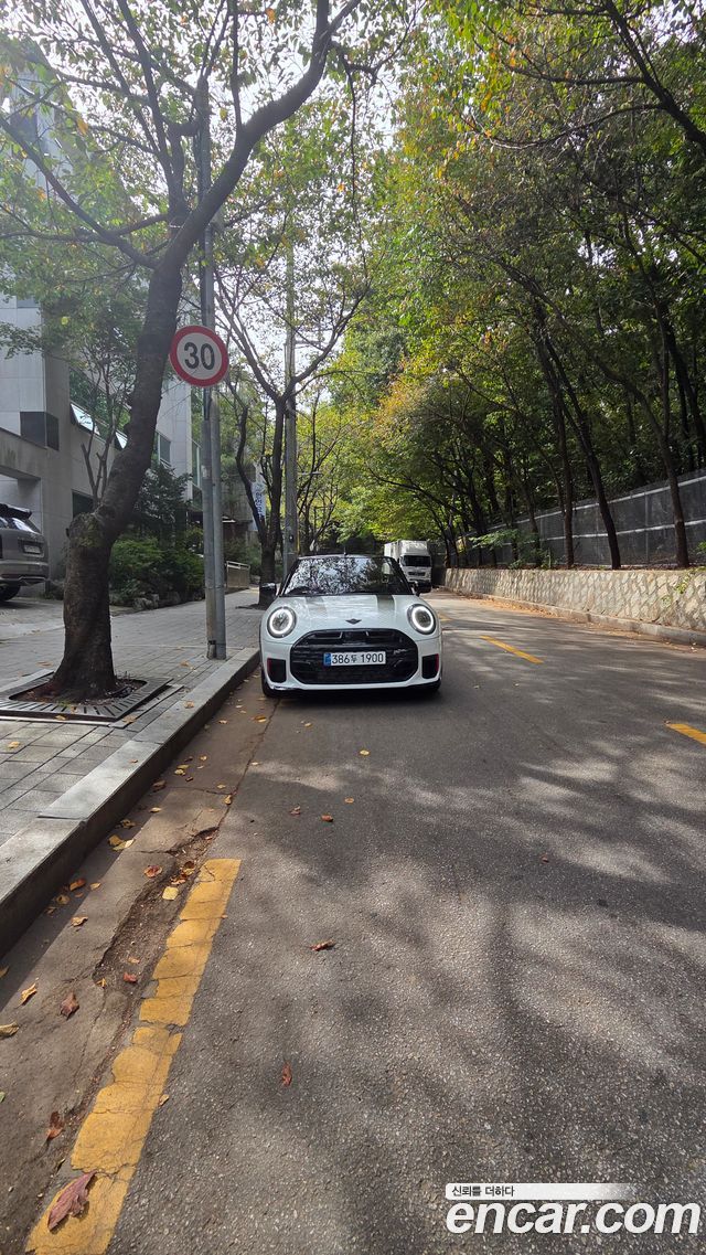 Mini Cooper Convertible JCW — пробег 2 000 км — фото 3 из 5