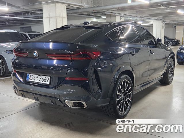 BMW X6 xDrive30d M Sport — пробег 15 272 км — фото 2 из 5