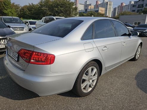 Audi A4 2.0 TDI B8 — пробег 210 051 км — фото 4 из 5