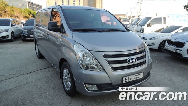 Hyundai Starex 3-Seater VAN Smart — пробег 365 296 км — фото 3 из 5