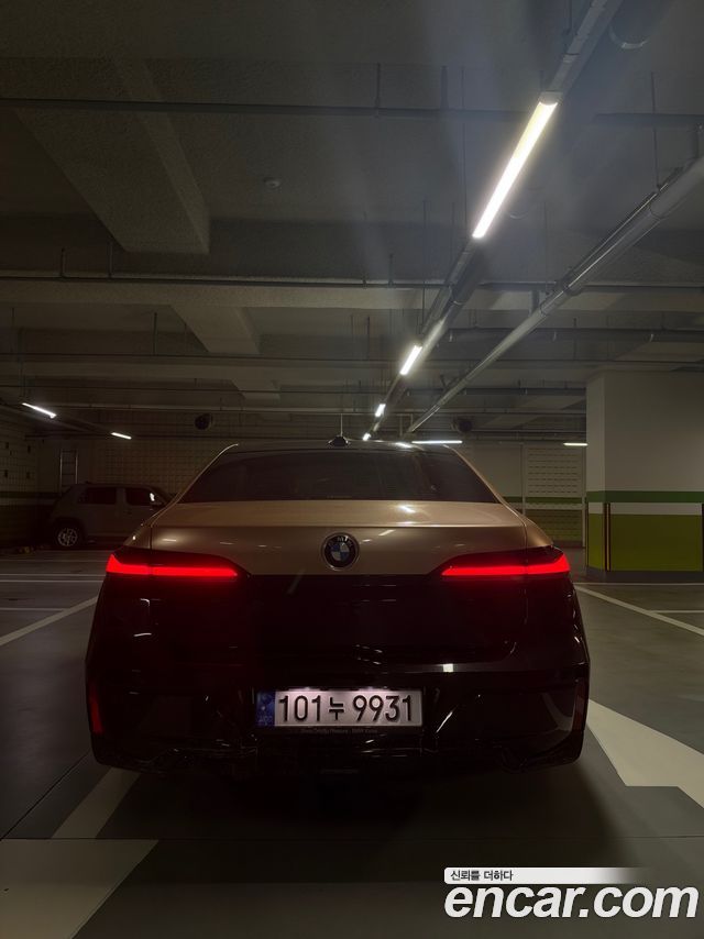 BMW 7-Series 740i sDrive M Sport — пробег 54 500 км — фото 4 из 5