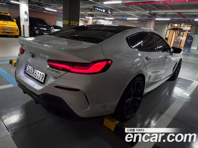 BMW 8-Series M850i xDrive Gran Coupe — пробег 8 800 км — фото 3 из 5