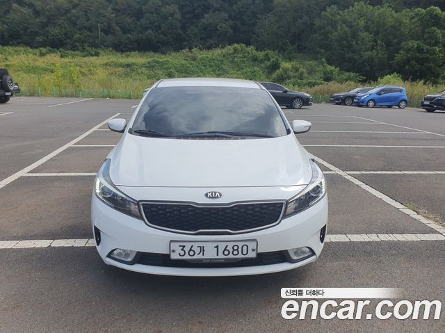 Kia K3 Trendy Style — пробег 112 000 км — фото 1 из 5