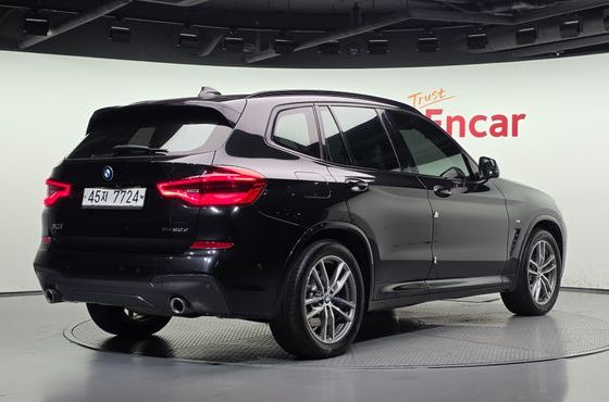 BMW X3 xDrive 20d M Sport — пробег 181 759 км — фото 2 из 5