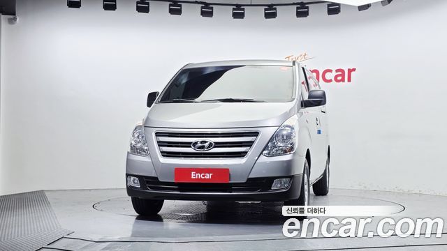 Hyundai Starex 3-Seater VAN Smart Stardard — пробег 96 664 км — фото 3 из 5