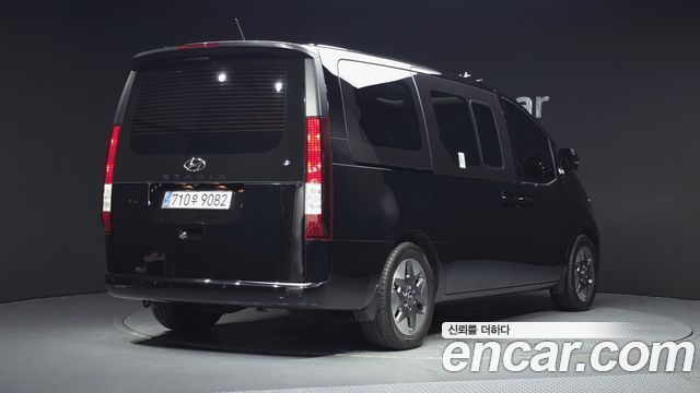 Hyundai Staria из Кореи Encar