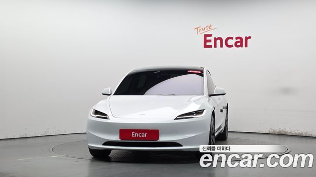 Tesla Model 3 Long Range AWD — пробег 12 396 км — фото 3 из 5
