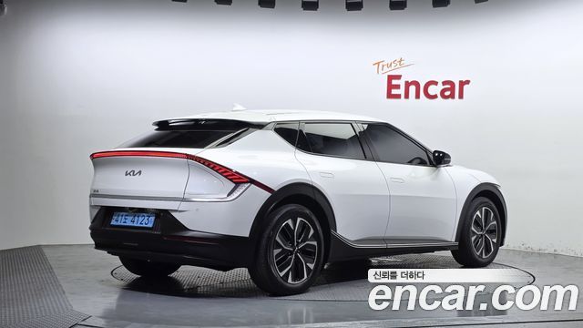 Kia EV6 из Кореи Encar