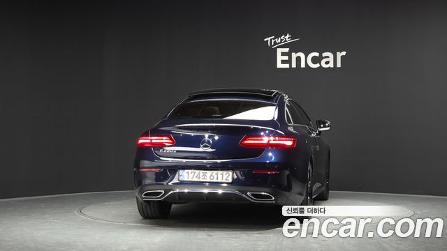 Mercedes-Benz E-Class из Кореи Encar