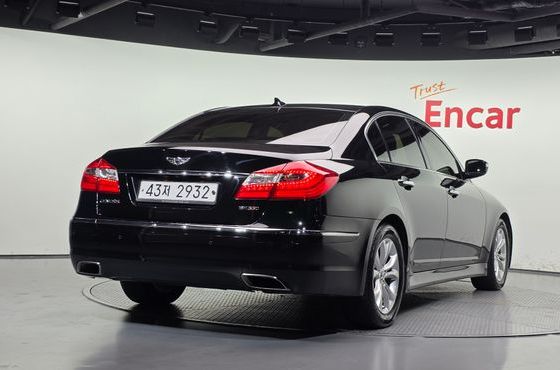 Hyundai Genesis BH330 Modern Standard — пробег 175 066 км — фото 2 из 5