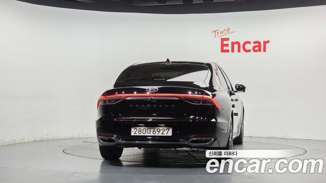 Hyundai Grandeur из Кореи Encar