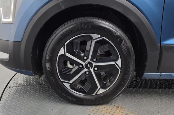 Kia Niro Prestige — пробег 22 872 км — фото 5 из 5