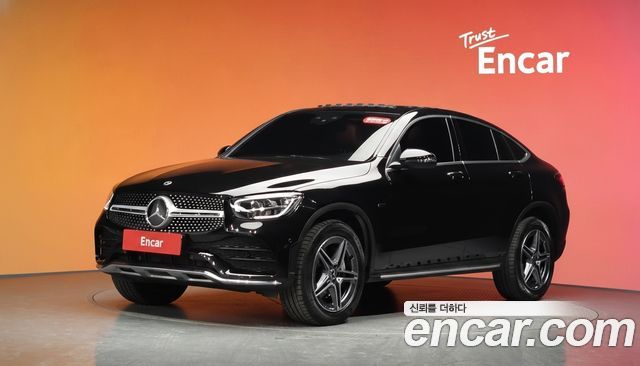 Mercedes-Benz GLC-Class GLC300e 4MATIC Coupe — пробег 56 793 км — фото 1 из 5