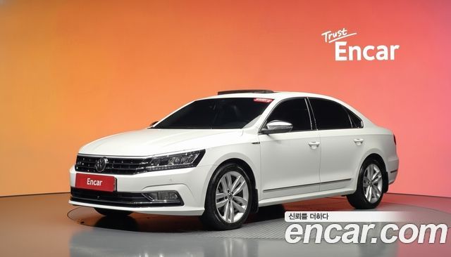 Volkswagen Passat 2.0 TSI B7 — пробег 126 727 км — фото 1 из 5