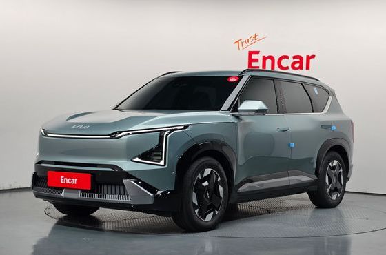 Kia EV5 Long Range 2WD Earth — пробег 7 925 км — фото 1 из 5