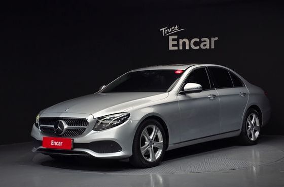 Mercedes-Benz E-Class E220d 4MATIC Avantgarde — пробег 174 817 км — фото 1 из 5