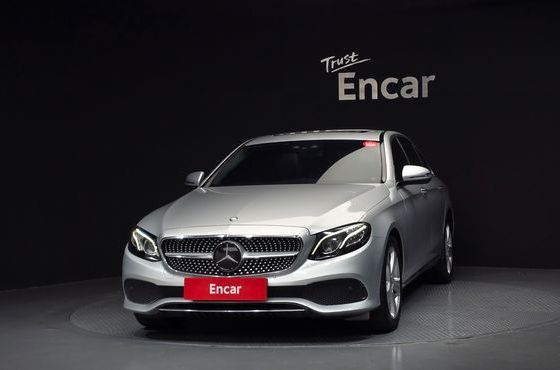 Mercedes-Benz E-Class E220d 4MATIC Avantgarde — пробег 174 817 км — фото 3 из 5