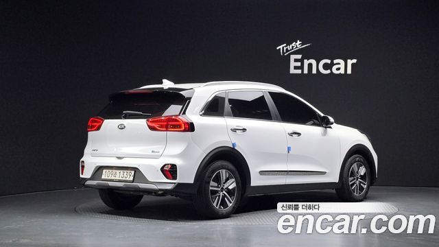Kia Niro из Кореи Encar