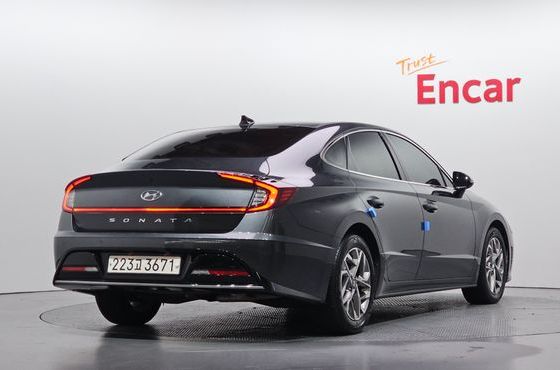 Hyundai Sonata 2.0 Premium Plus — пробег 68 253 км — фото 2 из 5