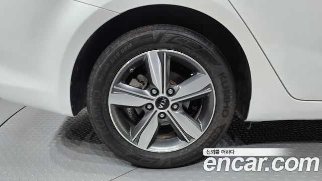Kia K3 Trendy Style — пробег 99 065 км — фото 5 из 5