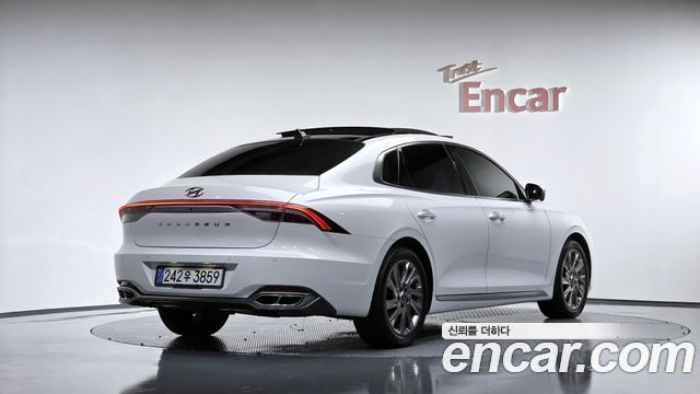Hyundai Grandeur из Кореи Encar
