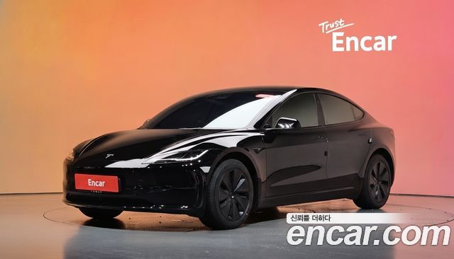 Tesla Model 3 Long Range AWD — пробег 62 602 км — фото 1 из 5