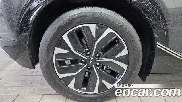 Kia EV6 из Кореи Encar