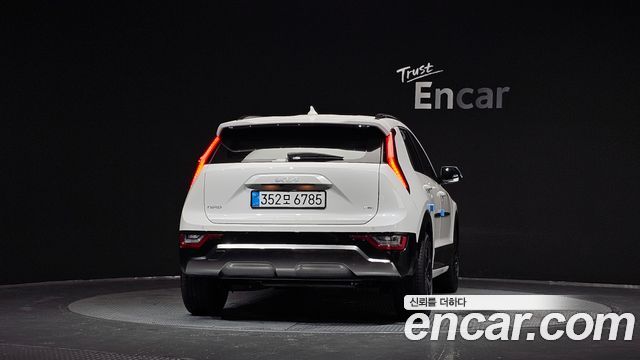Kia Niro из Кореи Encar