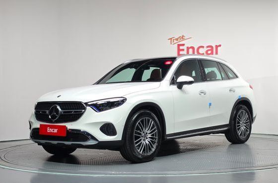 Mercedes-Benz GLC-Class GLC220 d 4MATIC — пробег 1 471 км — фото 1 из 5