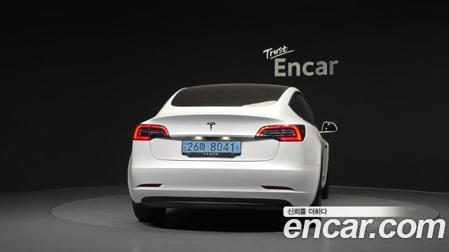 Tesla Model 3 Standard Range Plue RWD — пробег 100 946 км — фото 4 из 5