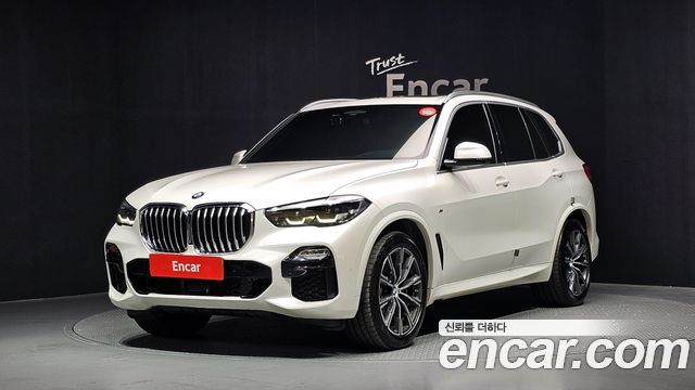 BMW X5 xDrive 30d M Sport — пробег 106 030 км — фото 1 из 5
