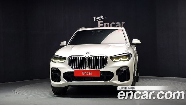 BMW X5 xDrive 30d M Sport — пробег 106 030 км — фото 3 из 5