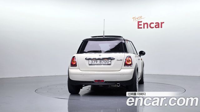 Mini Cooper из Кореи Encar