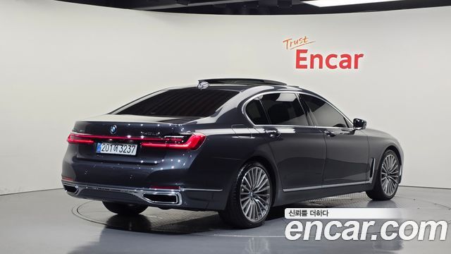 BMW 7-Series 740Ld xDrive Design Pure Excellence — пробег 138 730 км — фото 2 из 5