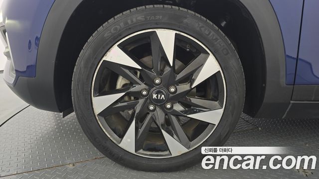 Kia Seltos из Кореи Encar
