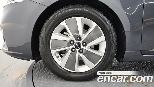 Kia K7 из Кореи Encar