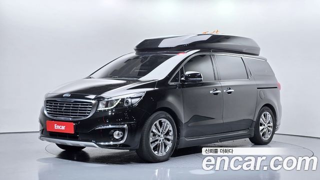 Kia Carnival Gasoline 9-seater Hi-Limousine Noblesse — пробег 93 279 км — фото 1 из 5