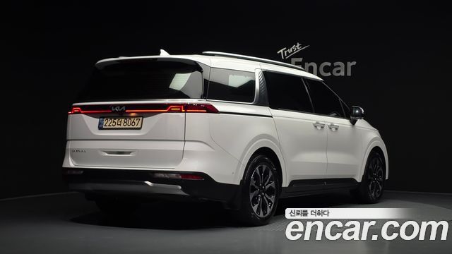 Kia Carnival Diesel 7-Seater Signature — пробег 76 245 км — фото 2 из 5