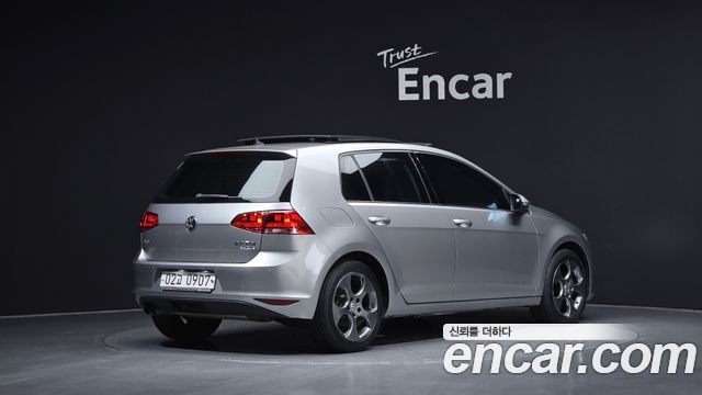 Volkswagen Golf из Кореи Encar