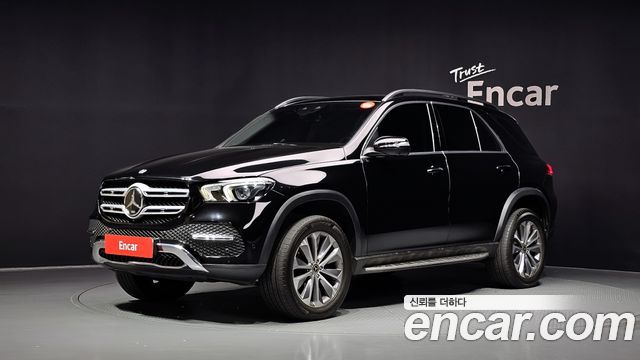 Mercedes-Benz GLE-Class GLE300d 4MATIC — пробег 64 950 км — фото 1 из 5