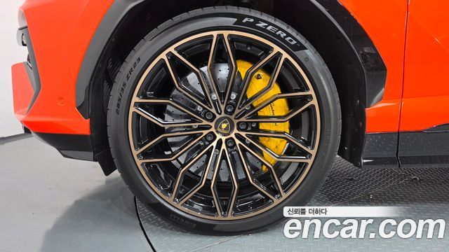 Lamborghini Urus 4.0 V8 SE — пробег 653 км — фото 5 из 5