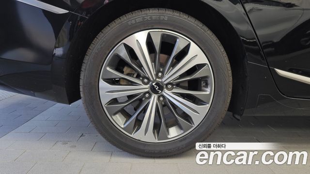 Kia K8 из Кореи Encar