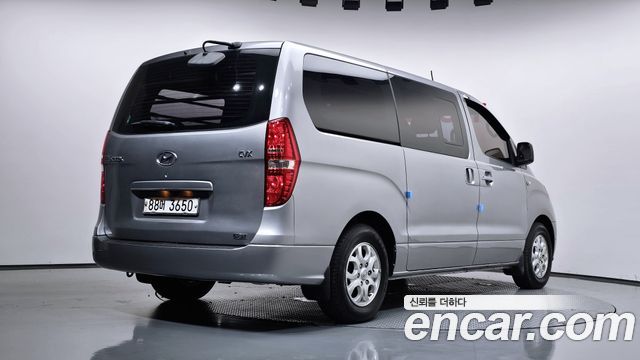 Hyundai Starex 5-Seater VAN CVX Deluxe — пробег 99 988 км — фото 2 из 5