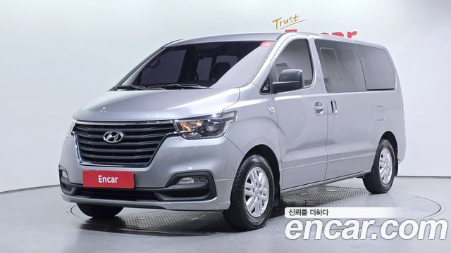 Hyundai Starex Van 5-Seater Modern — пробег 104 672 км — фото 1 из 5
