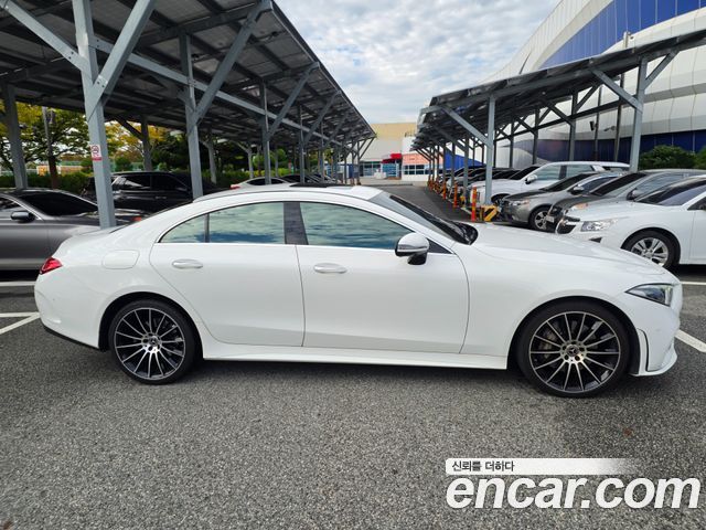 Mercedes-Benz CLS-Class CLS400d 4MATIC AMG Line — пробег 110 723 км — фото 2 из 5