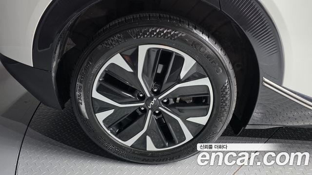 Kia EV6 из Кореи Encar