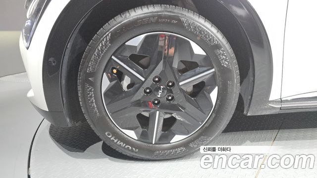 Kia EV6 из Кореи Encar
