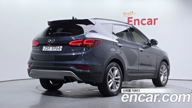 Hyundai Santafe Diesel 2.0 2WD Exclusive — пробег 181 872 км — фото 2 из 5