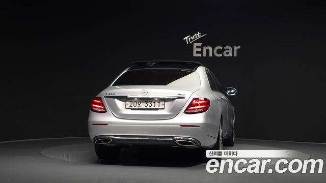 Mercedes-Benz E-Class E400 4MATIC Exclusive — пробег 94 560 км — фото 4 из 5